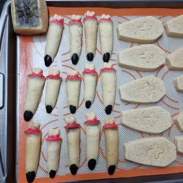 Party specialists experiencing Halloween Food in Capalaba, Redlands - party hire by SweetAz Co.