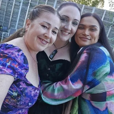 Party specialists sharing love at a Vow Renewal in Mountcotton, Redlands - party hire by SweetAz Co.