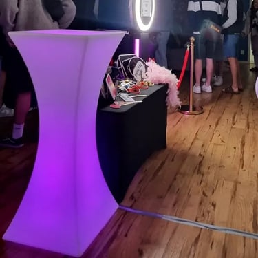 Photo Booth hire for a 18th Birthday in Redlandbay, Redlands - party hire by SweetAz Co.