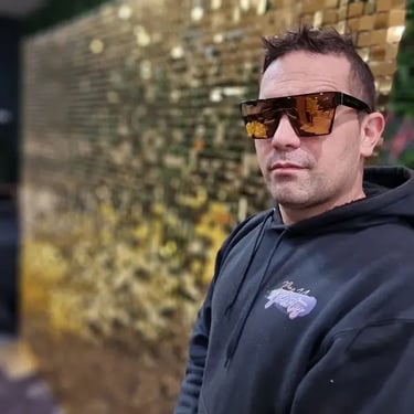 Shimmer Wall featured during a Gold Birthday in Sunnybankhills, Brisbane - party hire by SweetAz Co.