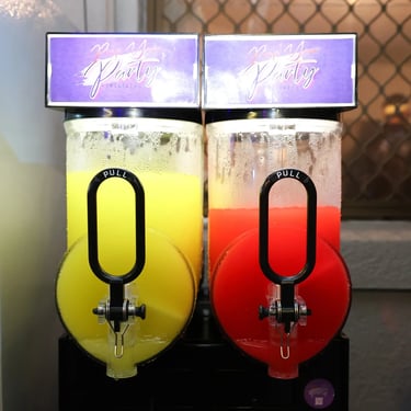Slushie Machine icy cold, ready for drinking at a 40th Birthday in Alexandrahills, Redlands - party hire by SweetAz Co.