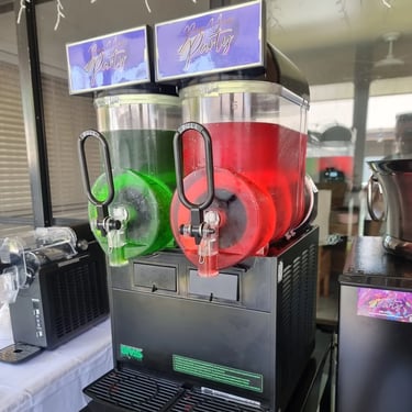 Slushie Machine margarita's and daiquiri's at a 40th Birthday in Mountcotton, Redlands - party hire by SweetAz Co.