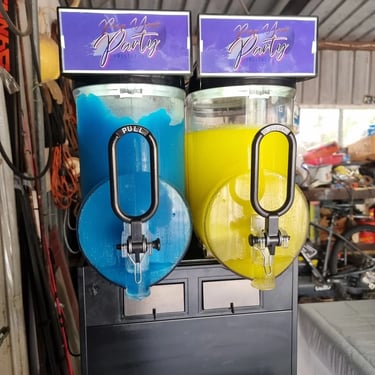 Slushie Machine ice cold fun at a Graduating Y12 party in Thornlands, Redlands - party hire by SweetAz Co.