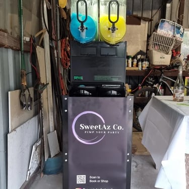 Slushie Machine cranking out the cool at a Graduating Y12 party in Victoriapoint, Redlands - party hire by SweetAz Co.