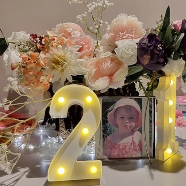 Sweetaz Crew taking in the finer details at a 21st Event in Alexandrahills, Redlands - party hire by SweetAz Co.