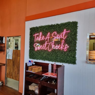Sweetaz Crew dining in for lunch at one of the locals Sweet Cheeks in Southport, Gold Coast - party hire by SweetAz Co.