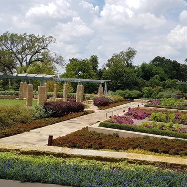 Dallas Arboretum & Botanical Garden