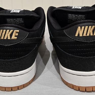 Nike SB Dunk Low QS 'Nontourage' Version 2