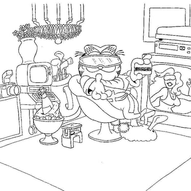 Garfield Living It Up