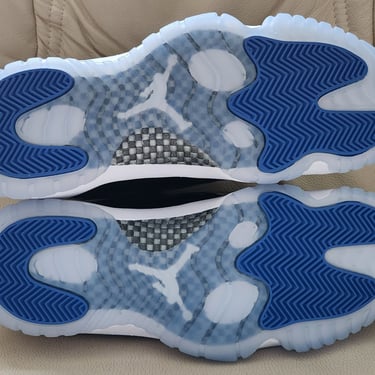 Jordan 11 Retro Low 'Space Jam'