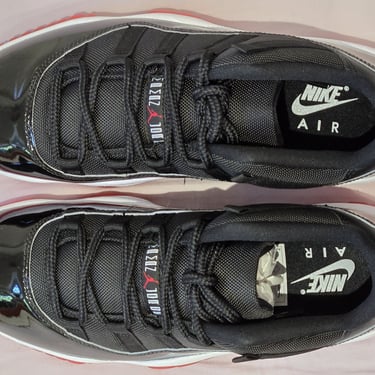 Jordan 11 Retro Low 'Bred'