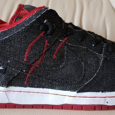 Nike SB Dunk Low 'Lazy' Custom