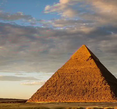 WatuqRimanka - Piramide Cheops - es