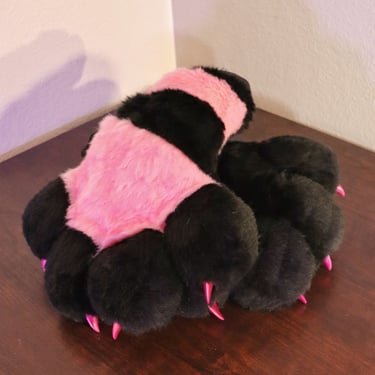 Hand paws for a dragon suit made by Teto Creations