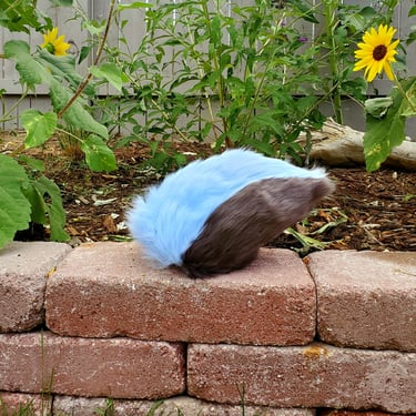 A per-made nub tail made by Teto Creations