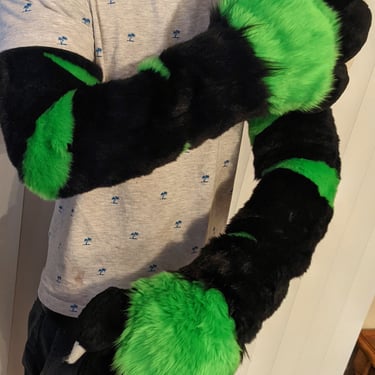 Green hand paws and arm sleeves made by Teto Creations