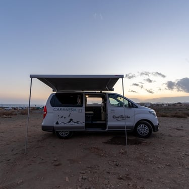 Hiunday Starex H-1. Furgoneta Camper EXPLORER. Abside completo. Macaronesiavan.com