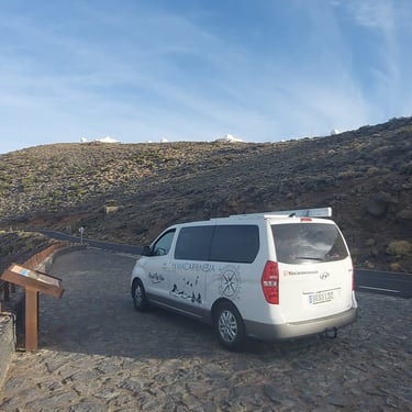 Hiunday Starex H-1. Furgoneta Camper EXPLORER. Foto de viajero en Carretera Tenerife. Macaronesiavan.com