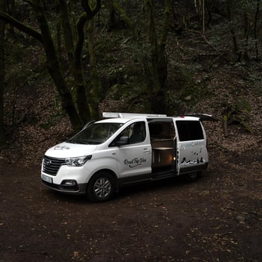 Hiunday Starex H-1. Furgoneta Camper EXPLORER. Preparada para dormir. Macaronesiavan.com