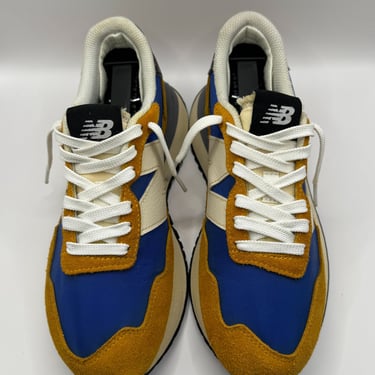 KicksReboot did a basic cleaning of New Balance 237 shoes, they were in good condition, photo taken after the process