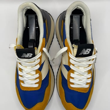 KicksReboot did a basic cleaning of New Balance 237 shoes, they were in good condition, photo taken after the process