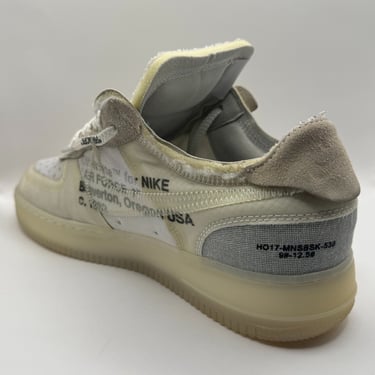 KicksReboot performed a renovation very rare Nike Air Force 1 Off-White The Ten shoes, photo taken after the process