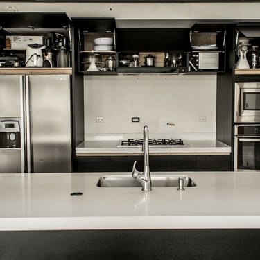 Picture of kitchen renovation by White and Wood Custom Carpentry in Orlando Florida