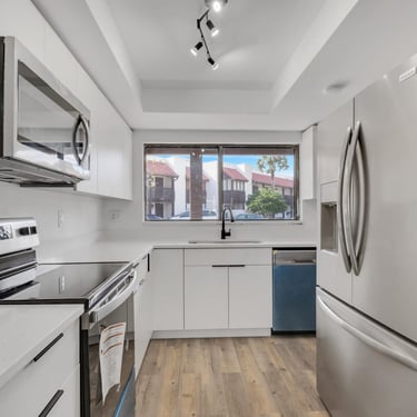 Picture of kitchen renovation by White and Wood Custom Carpentry in Orlando Florida