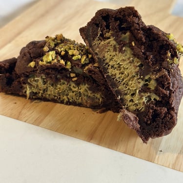 The Pistachio Knafeh Filled Cookie