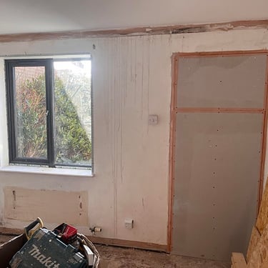 Photo of internal insulation and plastering in Bristol