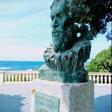 statue of Camoes
