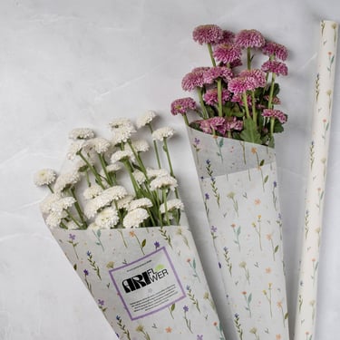 Custom Canva logo design for a flower shop by Digisign by Nok Werner