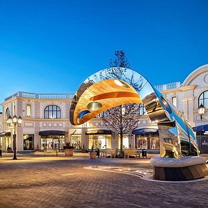 McAurthurGlen Richmond