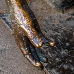 Close-up of Ernő Nemecsek’s hands 