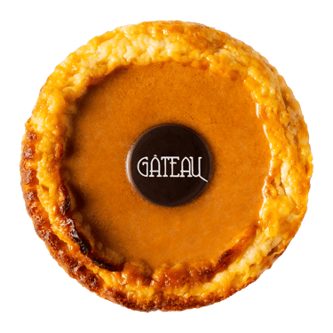 Schmandtarte mit Tonka, Hagebutte, Kardamom & Ivoir | Gâteau Pâtisserie | Porte Neuf | Detmold