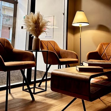 Waiting room of the DentalX dental practice in Prague