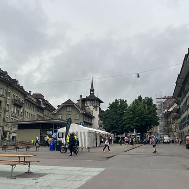 Looking up Bärenplatz in Bern