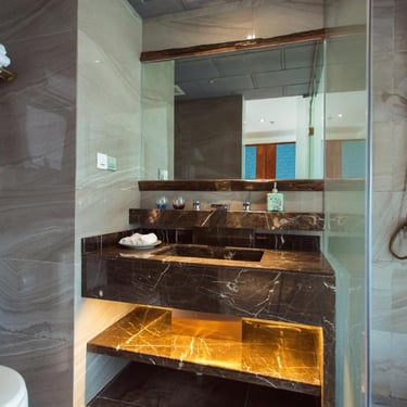 Freshen up in your private bathroom at the Yangshuo Li River Resort