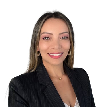 Angie Ruiz, consultora estratégica en Inteligencia Artificial y Salud Digital.