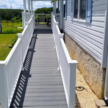 House wash in Mooresburg, Tn 37811 near me by Bobs Pressure Washing LLC in Bulls Gap, Tn 37711 15