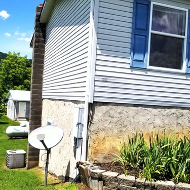 House wash in Mooresburg, Tn 37811 near me by Bobs Pressure Washing LLC in Bulls Gap, Tn 37711 15