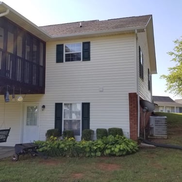 House wash in Russellville, Tn 37860 near me by Bobs Pressure Washing LLC in Bulls Gap, Tn 37711 29