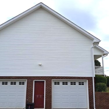 House wash in Bulls Gap, Tn 37711 near me by Bobs Pressure Washing LLC in Bulls Gap, Tn 37711 6