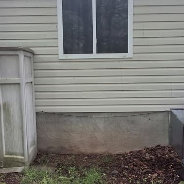 Vinyl and deck wash in Chelaque estates in Mooresburg, Tn 37811 by Bobs Pressure Washing services 20