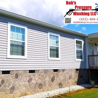 Mobile home House wash in Rogersville, Tn 37857 near me by Bobs Pressure Washing LLC in Bulls Gap, Tn 37711 10