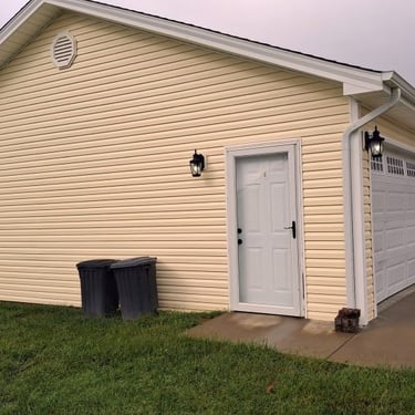 House wash in Whitesburg, Tn 37891 near me by Bobs Pressure Washing LLC in Bulls Gap, Tn 37711 25