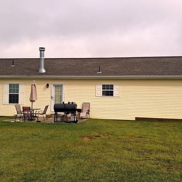 House wash in Whitesburg, Tn 37891 near me by Bobs Pressure Washing LLC in Bulls Gap, Tn 37711 23