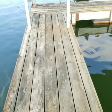 Boat house dock Cleaning in Morristown, Tn 37813 37814 near me by Bobs Pressure Washing LLC in Bulls Gap, Tn 37711 3