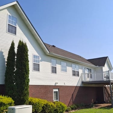 House wash in Russellville, Tn 37860 near me by Bobs Pressure Washing LLC in Bulls Gap, Tn 37711 13