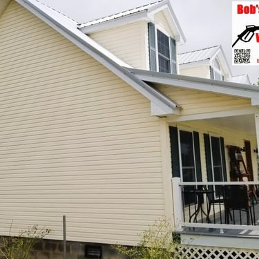 House wash in Whitesburg, Tn 37891 near me by Bobs Pressure Washing LLC in Bulls Gap, Tn 37711 16